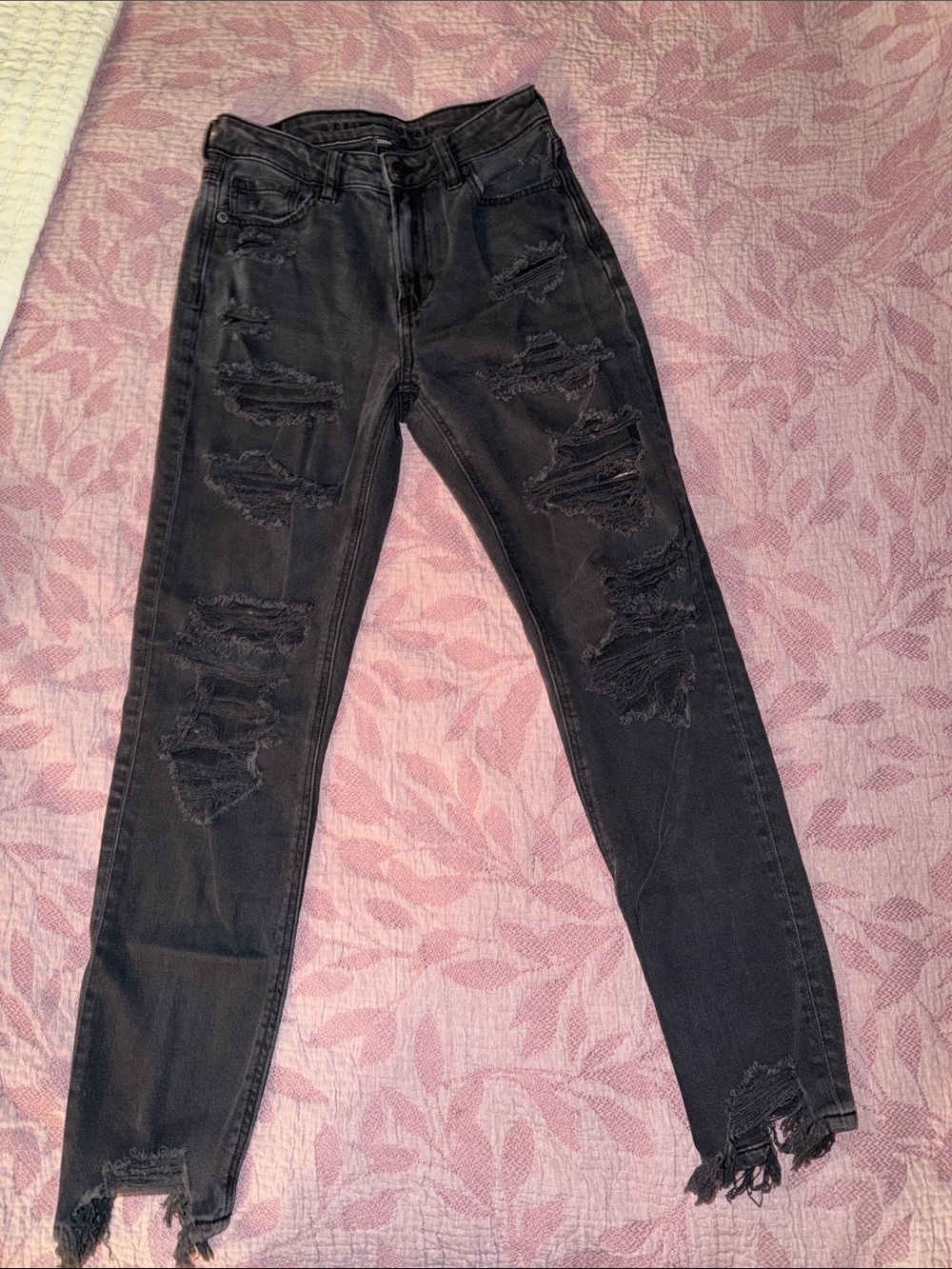 American Eagle Outfitters Black Distressed Skinny Jeans
